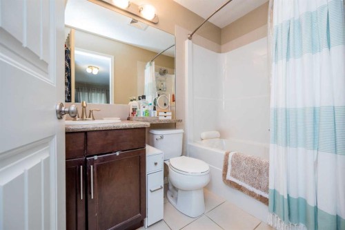 9322 91A Street, Grande Prairie, AB - Indoor Photo Showing Bathroom