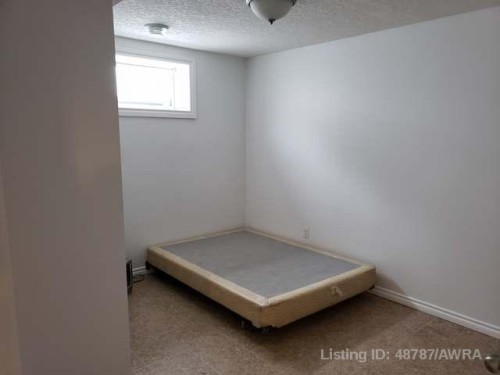 10850 98 Ave, Grande Cache, AB - Indoor