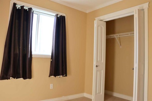 5202 52A Avenue, Valleyview, AB - Indoor