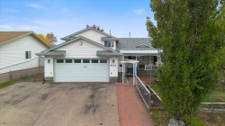 9524 93 Avenue  Wembley, AB T0H 3S0