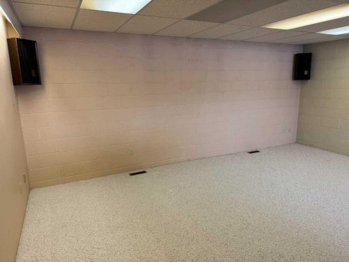 8005 94 Street, Peace River, AB - Indoor Photo Showing Basement