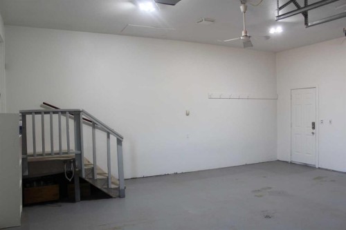 503 5Th Avenue Ne, Manning, AB - Indoor