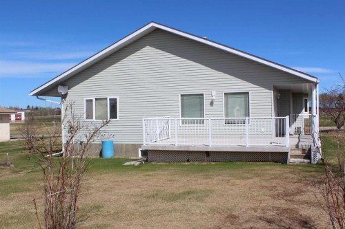 503 5Th Avenue Ne, Manning, AB - Outdoor With Deck Patio Veranda With Exterior