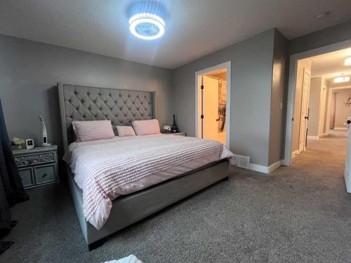 10207 126 Avenue, Grande Prairie, AB - Indoor Photo Showing Bedroom