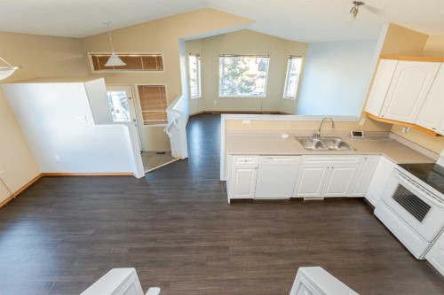 12910 94 Street, Grande Prairie, AB - Indoor Photo Showing Kitchen With Double Sink