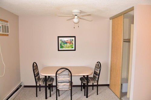 101-215-10118 100 Avenue, Peace River, AB - Indoor