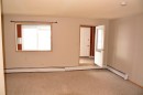 101-215-10118 100 Avenue, Peace River, AB  - Indoor Photo Showing Other Room 