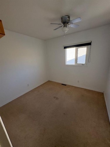 10926 93 St, Peace River, AB - Indoor Photo Showing Other Room