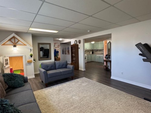 11632 120 Avenue Close, Fairview, AB - Indoor