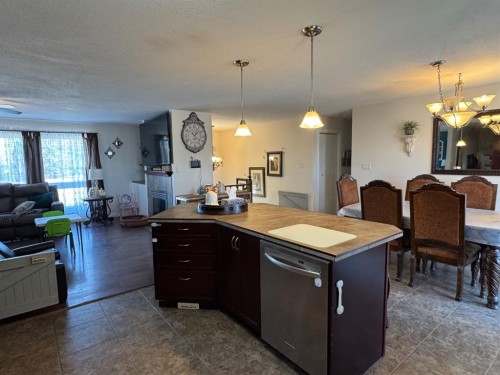 11632 120 Avenue Close, Fairview, AB - Indoor