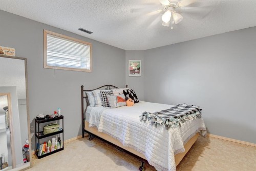10659 81 Avenue, Grande Prairie, AB - Indoor Photo Showing Bedroom