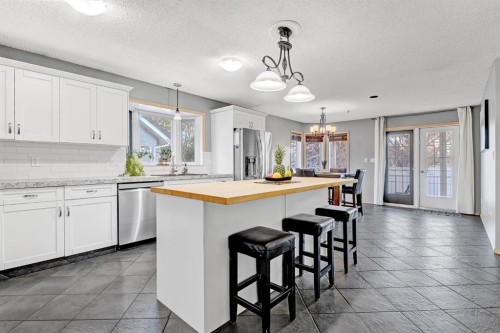 10659 81 Avenue, Grande Prairie, AB - Indoor Photo Showing Kitchen With Upgraded Kitchen