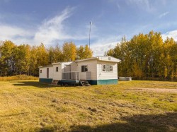 30010B 765 Township Peoria, AB T0H 3P0