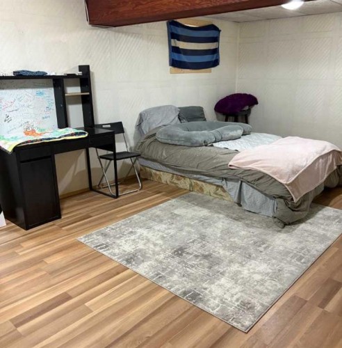 21317-669 Highway, Rural Greenview No. 16, M.D. Of, AB - Indoor Photo Showing Bedroom