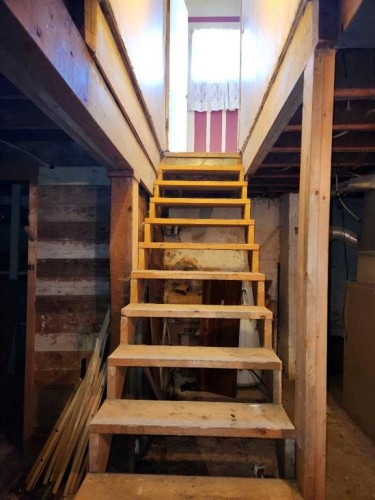 4913-57 Ave ., High Prairie, AB - Indoor Photo Showing Other Room