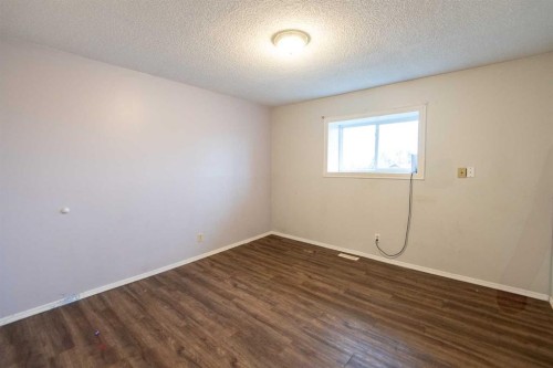 5702 44 Ave, Fort Vermilion, AB - Indoor Photo Showing Other Room