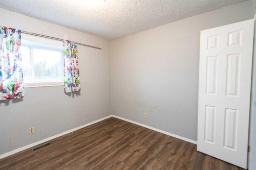 5702 44 Ave, Fort Vermilion, AB - Indoor Photo Showing Other Room