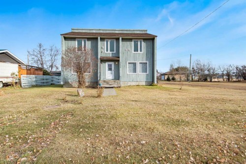 4603 55 Street, Rycroft, AB - Outdoor