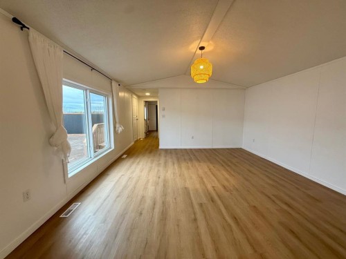 10409 110 Ave, La Crete, AB - Indoor Photo Showing Other Room