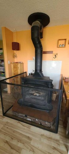 4601 50 Avenue, Grimshaw, AB - Indoor