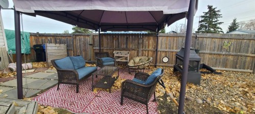 4601 50 Avenue, Grimshaw, AB - Outdoor