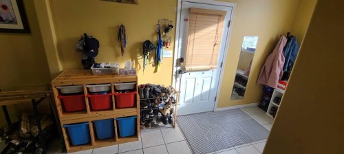 4601 50 Avenue, Grimshaw, AB - Indoor