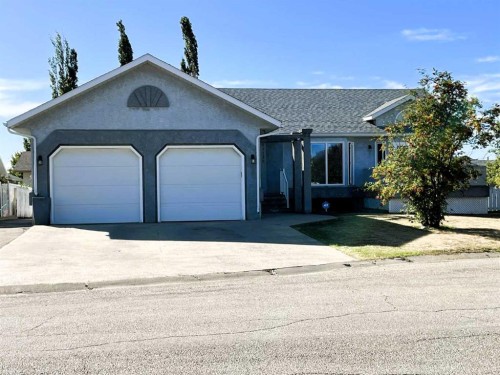 11120 114 Street  Fairview, AB T0H 1L0