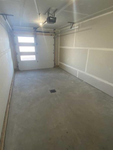 B-10510 131 Avenue, Grande Prairie, AB 