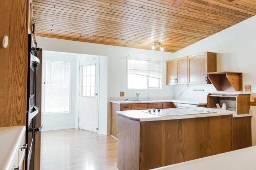 722055 Range Road 43, Rural Grande Prairie No. 1, County Of, AB - Indoor Photo Showing Kitchen