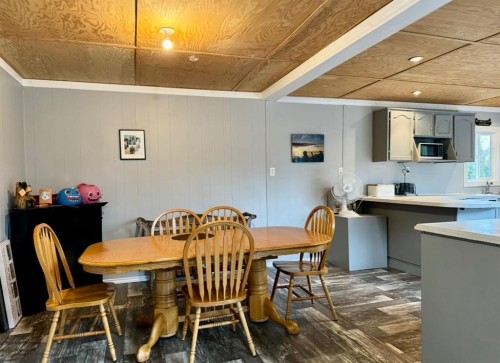 125 Monias Drive, Rural Big Lakes County, AB - Indoor Photo Showing Dining Room