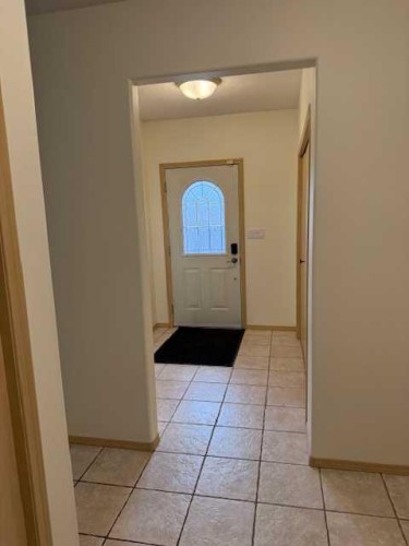 2 Chonkolay Drive, High Level, AB - Indoor Photo Showing Other Room