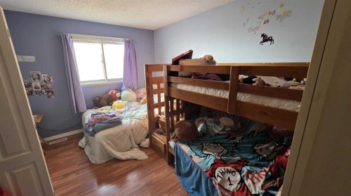 10905 91 Street, Peace River, AB - Indoor Photo Showing Bedroom