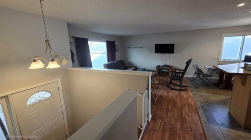 10905 91 Street, Peace River, AB - Indoor