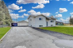 103 11A Street  Beaverlodge, AB T0H 0C0