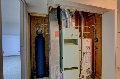 103 11A Street, Beaverlodge, AB - Indoor Photo Showing Basement