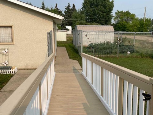 4910 53 Street, Grimshaw, AB - Outdoor With Exterior