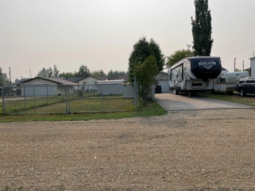 4910 53 Street, Grimshaw, AB - Outdoor