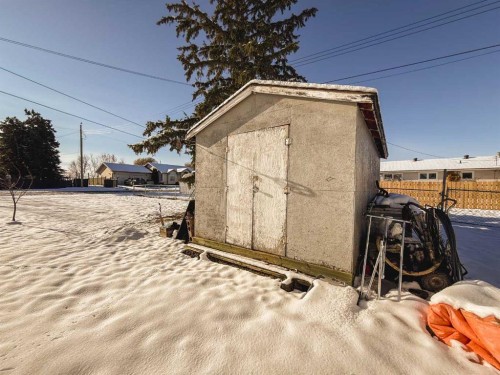 4608 53 Street, Rycroft, AB - Outdoor