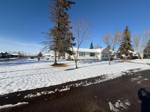 4608 53 Street, Rycroft, AB - Outdoor