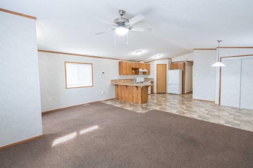 10509 110 Ave, La Crete, AB - Indoor