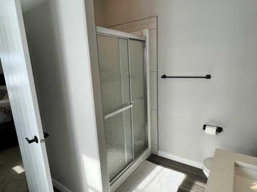 11-1049 Alberta Avenue, Debolt, AB - Indoor