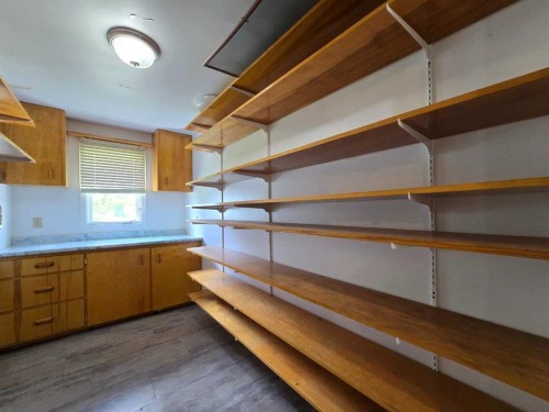 25 Huston Drive, Grimshaw, AB - Indoor Photo Showing Garage