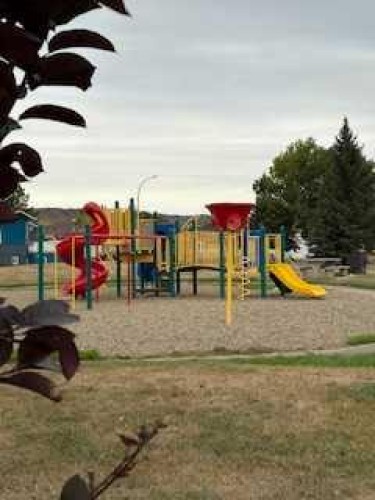7421 98B Street, Peace River, AB - Outdoor