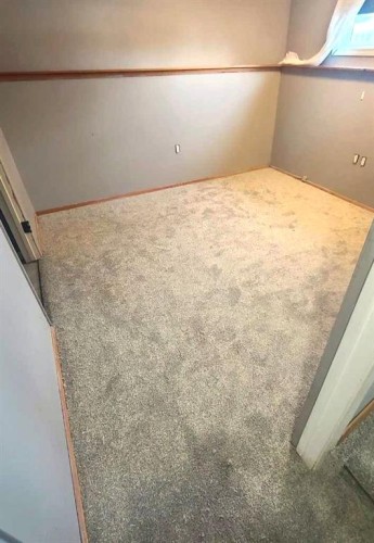 7421 98B Street, Peace River, AB - Indoor Photo Showing Other Room