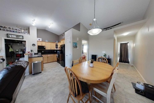12026 102A Street, Grande Prairie, AB - Indoor Photo Showing Dining Room