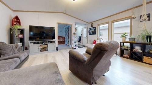 8810 90 Street, Grande Prairie, AB - Indoor Photo Showing Living Room