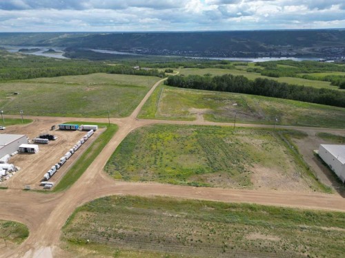 Sw-1-84-22-W5Th Hwy 743, Peace River, AB 