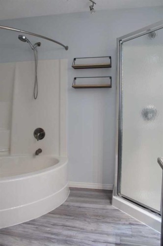 235011 913 Township, Rural Northern Lights, County Of, AB - Indoor Photo Showing Bathroom