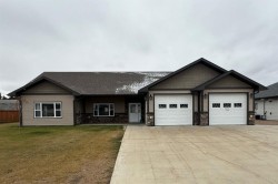 9005 Forest ST  La Crete, AB T0H 2H0