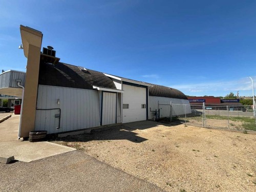 9608 96 Street, Peace River, AB 